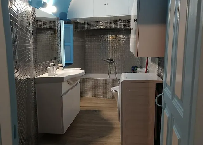 Odysseas Traditional House *